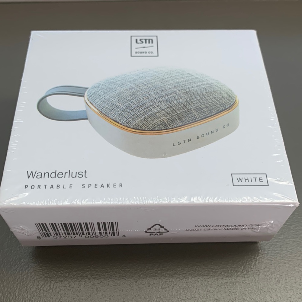 New Wanderlust Portable Speaker
